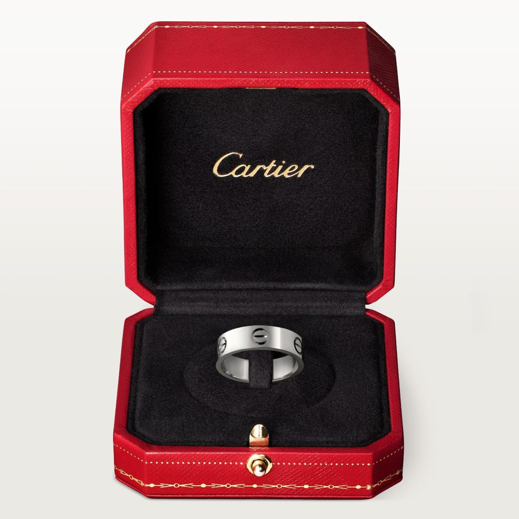 Nhẫn Cartier Love Chế Tác Bạch Kim PT950 Hong Kong Bản Lớn 5 (6)