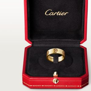 Nhẫn Cartier Love Chế Tác Vàng Vàng 18K Hong Kong Bản Lớn (1)