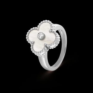 Nhẫn Van Cleef & Arpels Alhambra Chế Tác Vàng Trắng 18K Kim Cương Xà Cừ