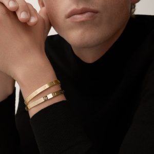Vòng Tay Cartier Love Chế Tác Hong Kong Vàng Vàng 18K Chiều Rộng 6 (9)