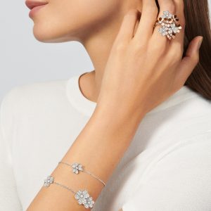 Vòng Tay Van Cleef & Arpels Frivole Mini Vàng Trắng Chế Tác