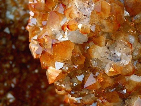 Đá Citrine (Thạch Anh Vàng) Công Dụng và Ý Nghĩa (1)