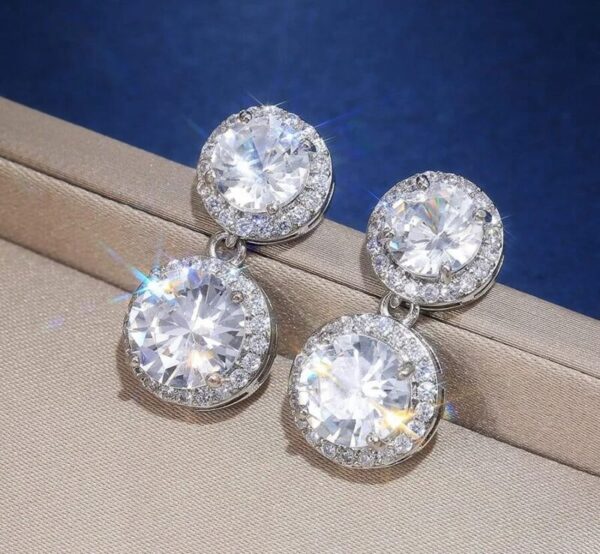 Đá Zircon – Bí Ẩn Về Loại Đá Quý Được Mệnh Danh Là “Kim Cương” (5)