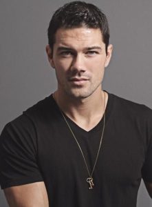 Những Tips Đeo Trang Sức Cực Ngầu Cho Chàng Trai Sành Điệu (1)