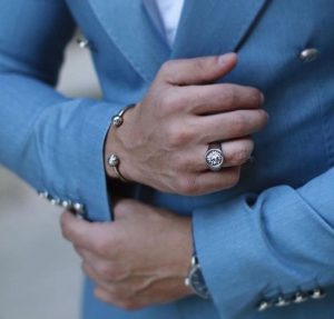 Trang Sức Cho Chàng Công Sở Bí Quyết Để Luôn Nổi Bật (1)