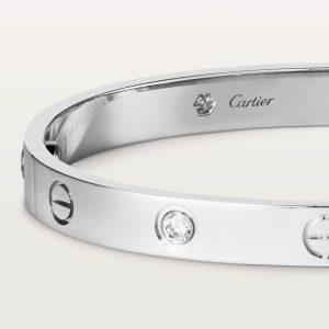 Vòng Tay Cartier Love 4 Diamonds Vàng Trắng Kim Cương Tự Nhiên (2)