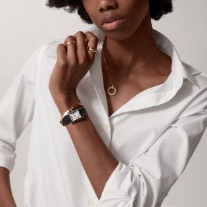 Vòng Tay Cartier Love Small Model Chế Tác Vàng Vàng 18K (2)