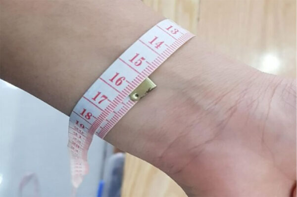 Hướng Dẫn Cách Đo Ni Vòng Tay Khi Mua Trang Sức Online