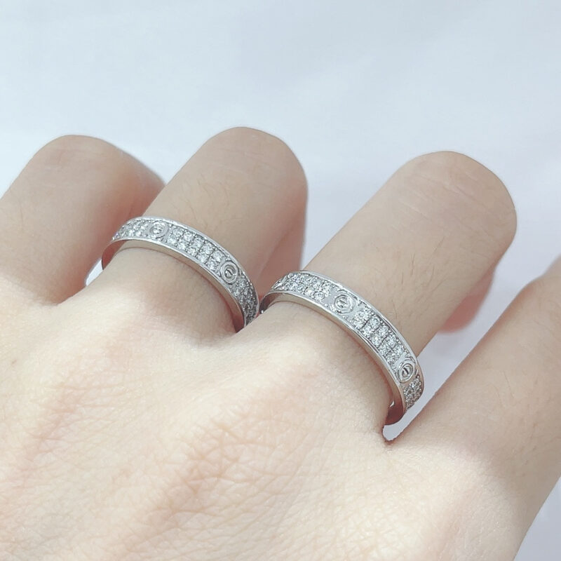 Nhẫn Cưới Ý Nghĩa, Cách Đeo Đúng và Những Điều Lưu Ý