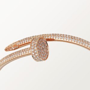 Lắc Tay Cartier Juste un Clou Vàng Hồng 18K Full Kim Cương Tự Nhiên Hong Kong (1)