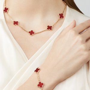 Vòng Cổ Van Cleef & Arpels Chế Tác Đá Mã Não Đỏ Vàng Vàng 18K 42cm (2)