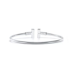 Lắc Tay Tiffany & Co T Chế Tác Vàng Trắng 18K Đính Kim Cương Tự Nhiên Và Đá Ngọc Lam (2)