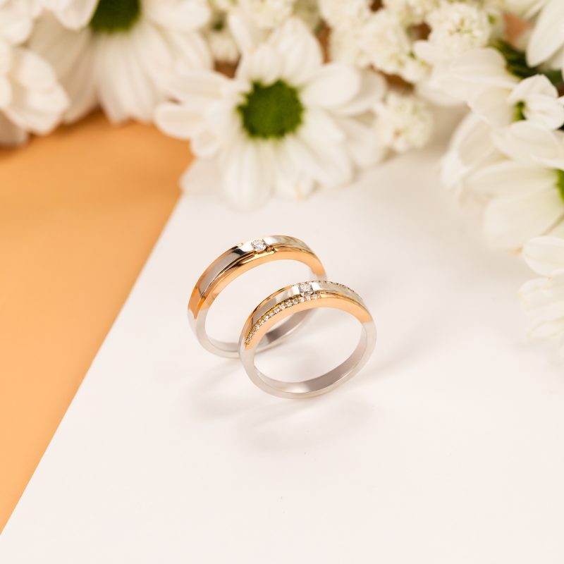 Nhẫn Cặp Cưới Sang Trọng Chế Tác Vàng 18K Đính Kim Cương Tự Nhiên MiA Jewelry MNC20